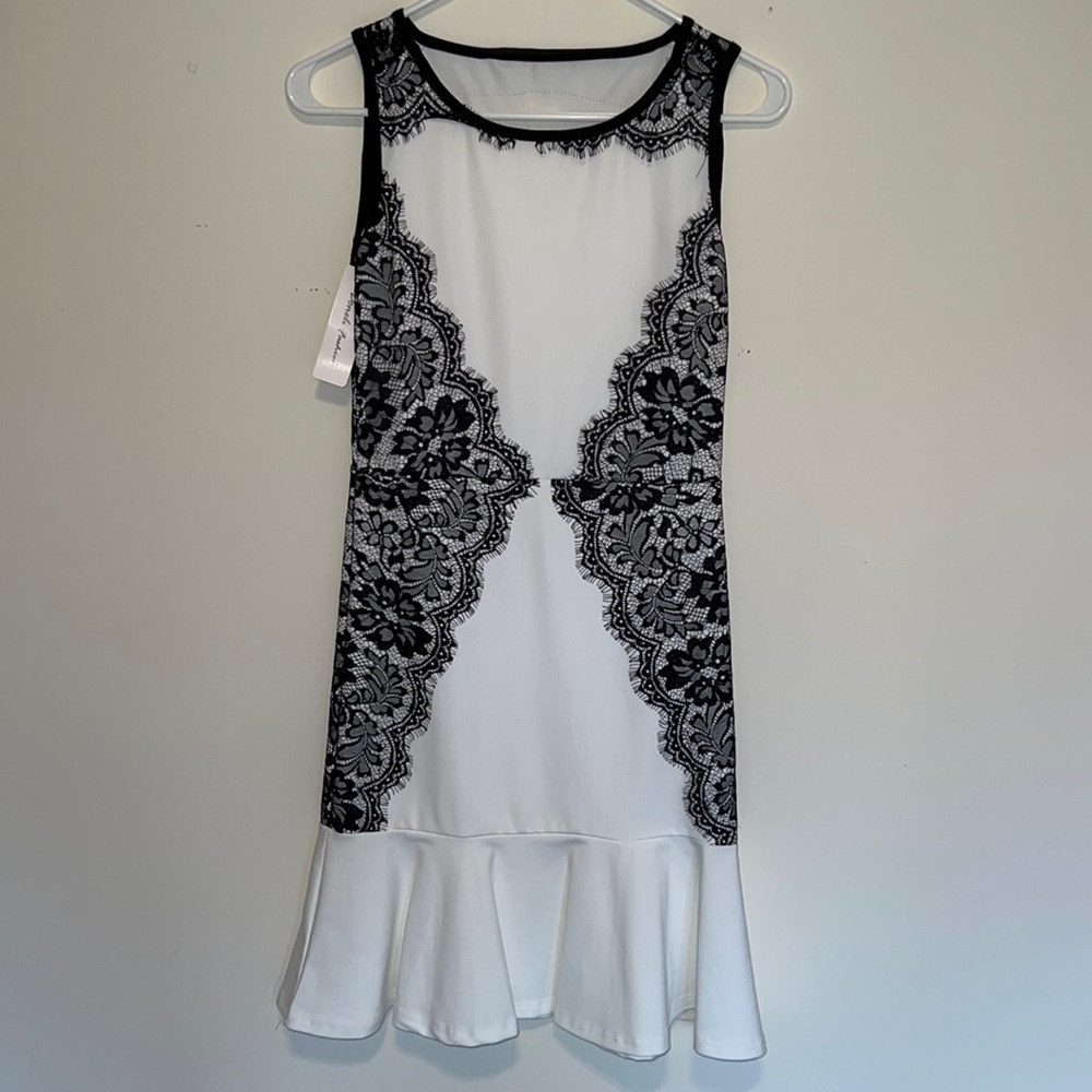 White and black cocktail dress. Bridal bachelorette wedding shower
